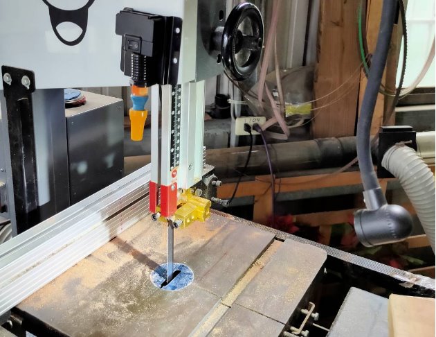 LED Light W/ Magnet Seat