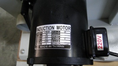 1.5 horse power motor for wood and metal Bandsaw